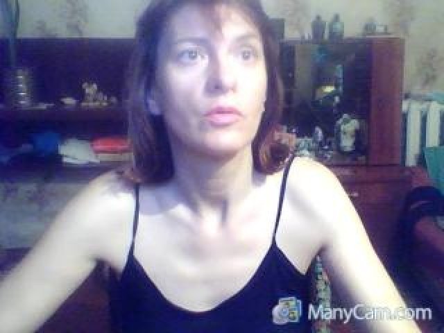 Alianna200 Brunette Trimmed Pussy Tits Brown Eyes Medium Tits
