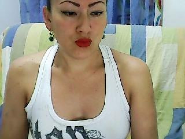 Angell36 Webcam Model Brown Eyes Medium Tits Latina Webcam Brunette
