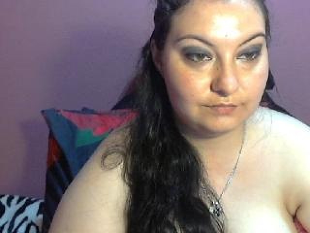 BustyEmma Straight Brunette Large Tits Babe Brown Eyes Webcam Model