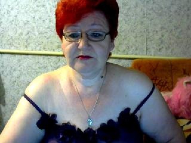 Deizeri Webcam Pussy Medium Tits Female Webcam Model Hairy Pussy