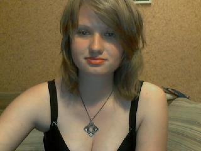 Massandraa Blue Eyes Couple Blonde Webcam Model Pussy Webcam Babe