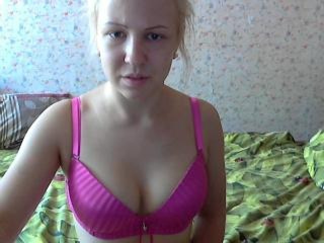 Nicekitty77 Caucasian Teen Green Eyes Blonde Shaved Pussy Pussy Webcam