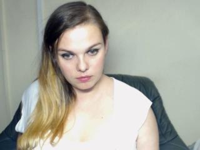 SelinaBB Green Eyes Pussy Webcam Female Large Tits Webcam Model